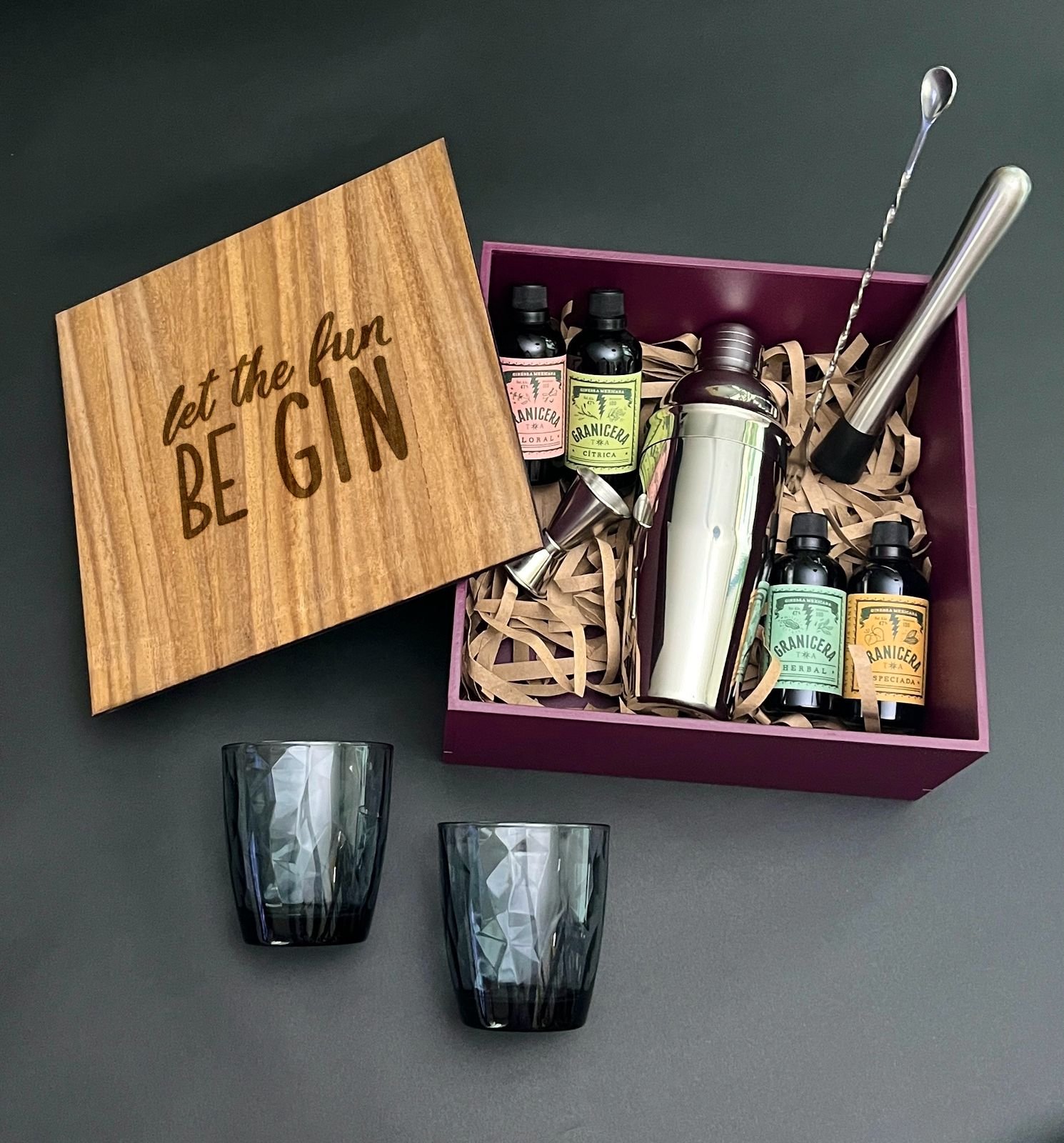 Set de ginebras Granicera en caja de madera